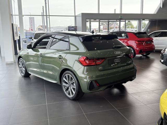 2026 Audi A1 Sportback AUDI A1 Sportback S line 35 TFSI 150 PS S tronic
