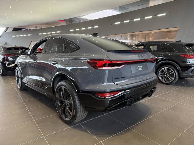 Audi Q6 Sportback e-tron AUDI Q6 Sportback Black Edition e-tron performance 225,00 kW