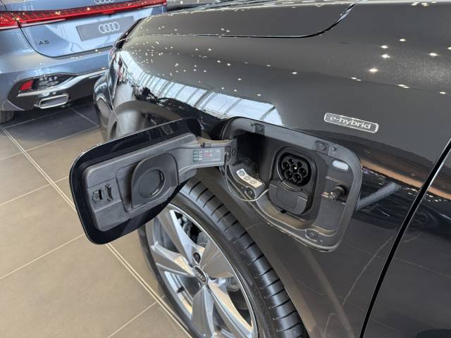 2026 Audi Q3 Sportback 1.5 AUDI Q3 Sportback S line e-hybrid 272 PS S tronic