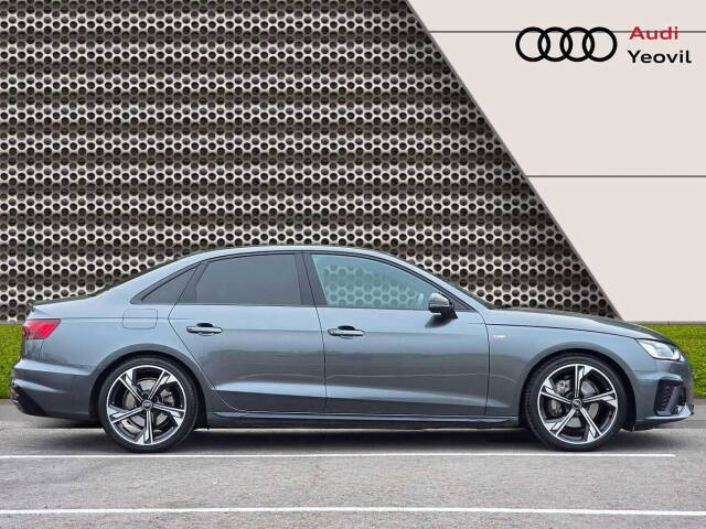 2023 Audi A4 Saloon 2.0 Black Edition 40 TFSI  204 PS S tronic
