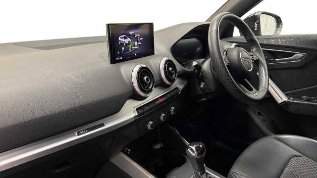 2023 Audi Q2 1.5 S line 35 TFSI  150 PS S tronic