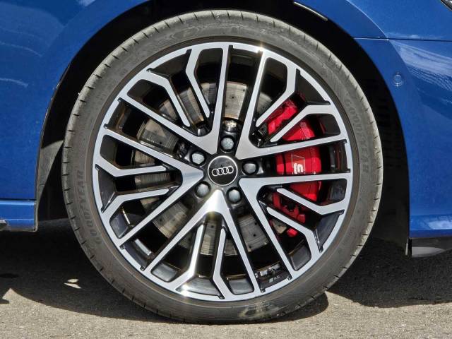 2024 Audi S3 Sportback 2.0 Vorsprung TFSI  333 PS S tronic