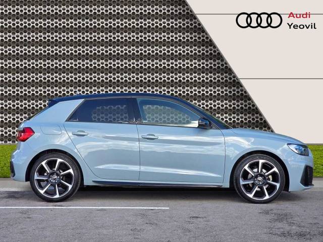 2024 Audi A1 Sportback 1.5 Black Edition 35 TFSI  150 PS S tronic