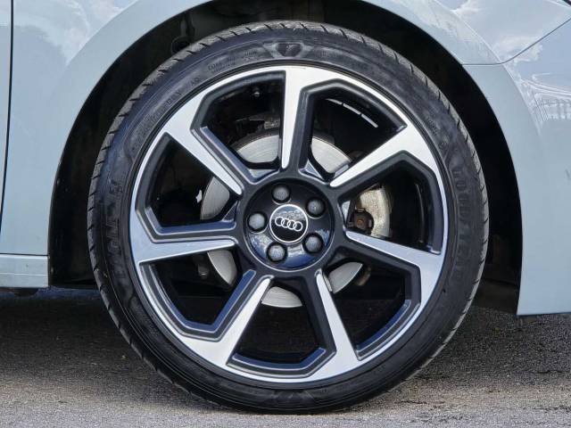 2024 Audi A1 Sportback 1.5 Black Edition 35 TFSI  150 PS S tronic