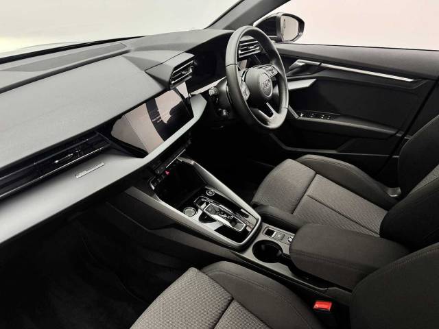 2024 Audi A3 Sportback 1.5 Sport 30 TFSI  116 PS S tronic
