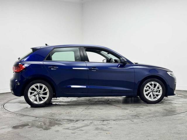 2023 Audi A1 Sportback 1.0 Sport 30 TFSI  110 PS S tronic