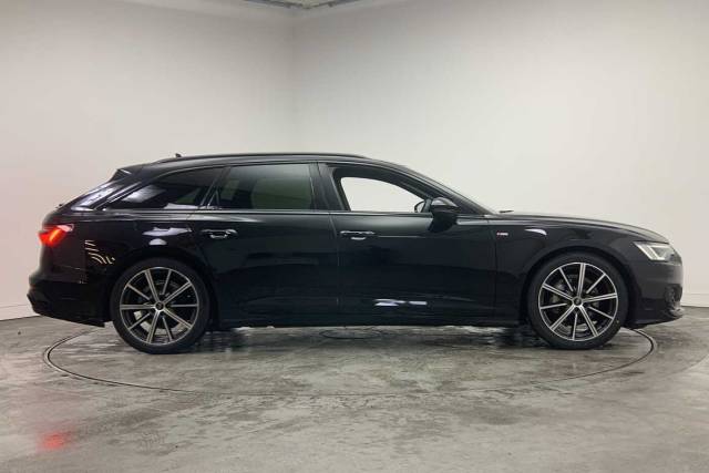 2025 Audi A6 2.0 Avant Black Edition 40 TFSI  204 PS S tronic