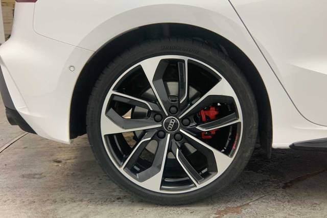 2025 Audi S3 Sportback 2.0 Black Edition TFSI  333 PS S tronic