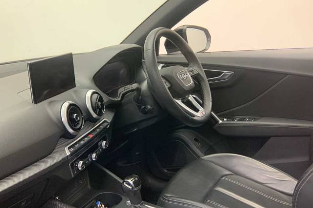 2021 Audi Q2 1.5 Vorsprung 35 TFSI  150 PS S tronic