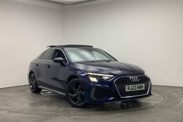 Audi A3 Saloon 1.5 MY23.5 S line 35 TFSI  150 PS S tronic Saloon Petrol Navarra blue, metallic