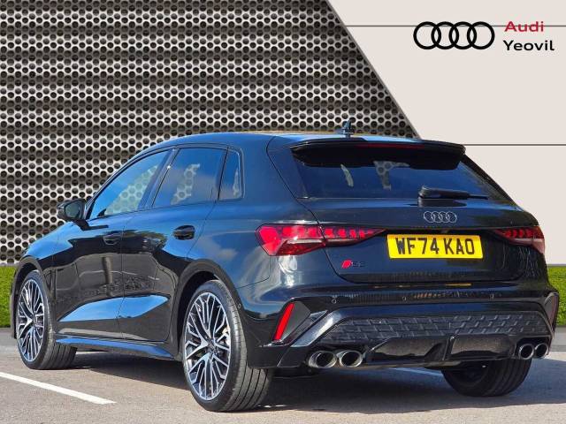 2024 Audi S3 Sportback 2.0 Black Edition TFSI  333 PS S tronic