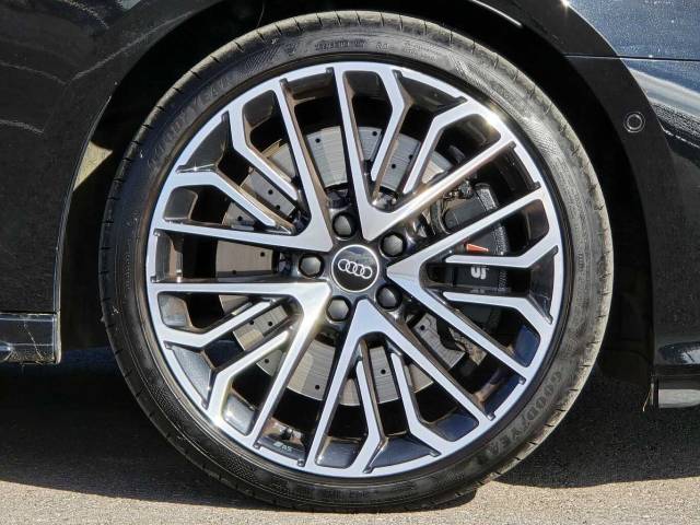 2024 Audi S3 Sportback 2.0 Black Edition TFSI  333 PS S tronic