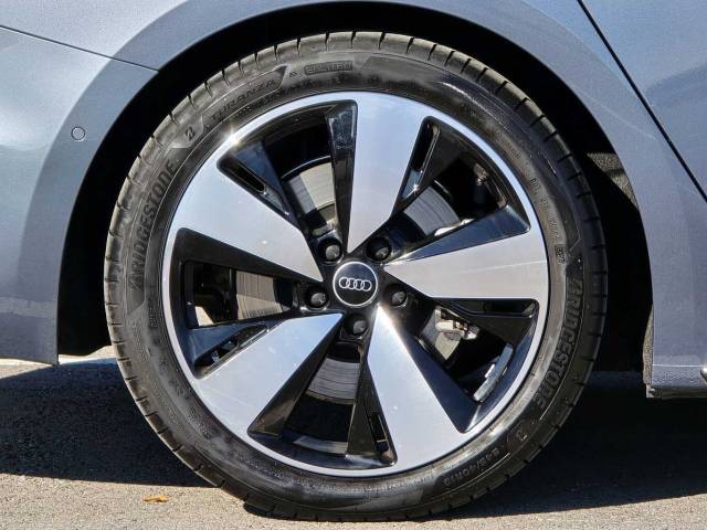 2026 Audi A5 Avant 2.0 S line TDI quattro 204 PS S tronic