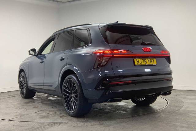 2026 Audi Q7 3.0 SUV Launch Edition TDI quattro 299 PS tiptronic