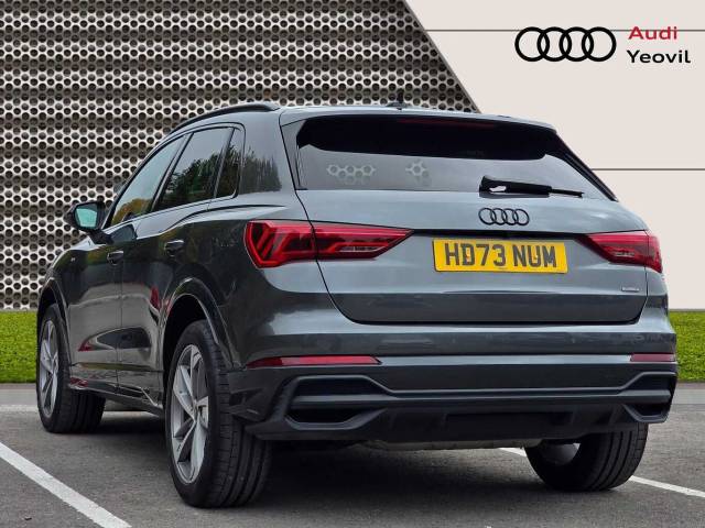 2024 Audi Q3 2.0 (O) Black Edition 40 TFSI quattro 190 PS S tronic