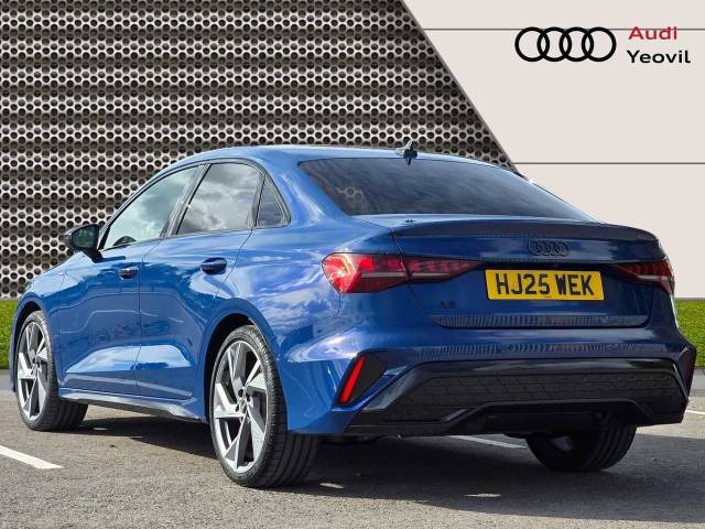 2025 Audi A3 Saloon 1.5 Black Edition 35 TFSI  150 PS S tronic