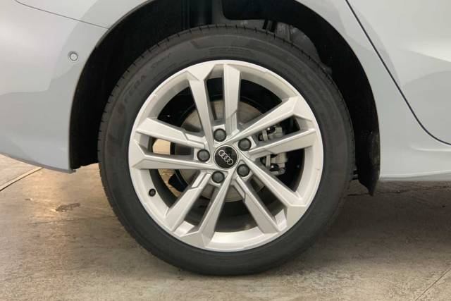 2026 Audi A3 Sportback 1.5 Sport TFSI e  204 PS S tronic