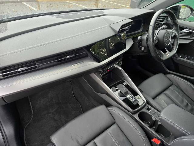 2024 Audi A3 Saloon 1.5 Black Edition 35 TFSI  150 PS S tronic