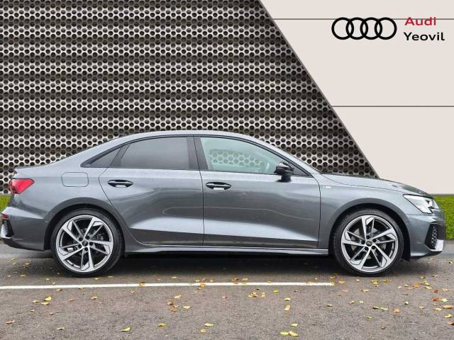 2024 Audi A3 Saloon 1.5 Black Edition 35 TFSI  150 PS S tronic