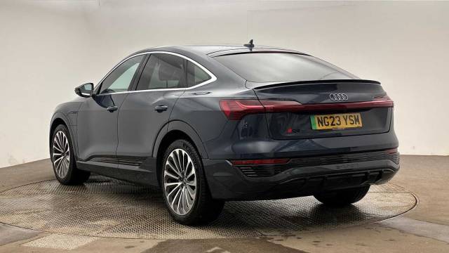 2023 Audi Q8 e-tron Sportback S line 55 e-tron quattro 300,00 kW