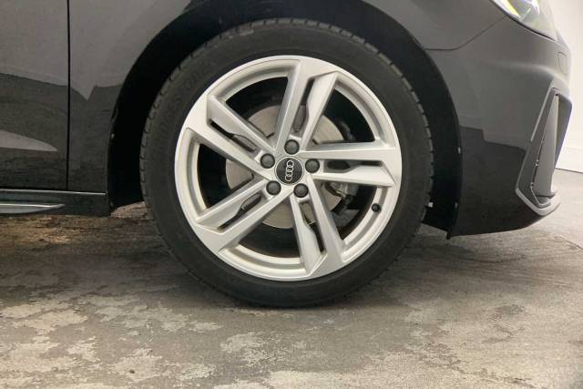 2022 Audi A1 Sportback 1.0 S line 30 TFSI  110 PS S tronic