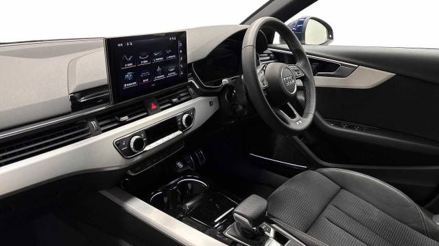 2024 Audi A4 Avant 2.0 Avant S line 40 TFSI  204 PS S tronic