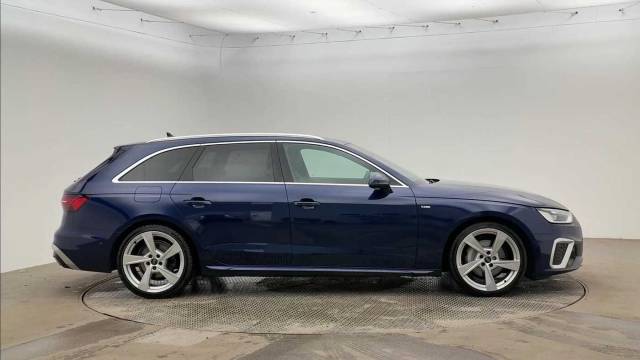 2024 Audi A4 Avant 2.0 Avant S line 40 TFSI  204 PS S tronic