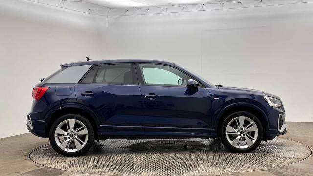 2023 Audi Q2 1.5 S line 35 TFSI  150 PS 6-speed