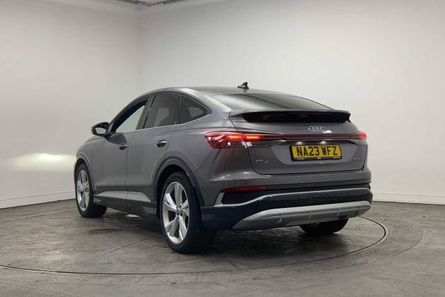 2023 Audi Q4 Sportback e-tron S line 40  150,00 kW