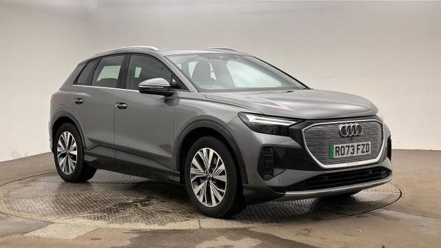 Audi Q4 e-tron Sport 40  150,00 kW 4x4 vehicle Electric Typhoon grey, metallic