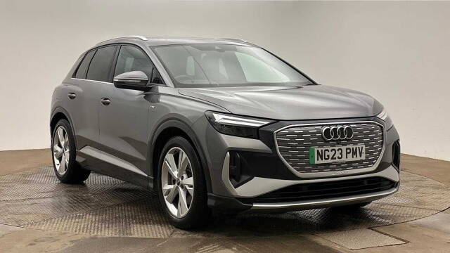 Audi Q4 e-tron S line 40  150,00 kW 4x4 vehicle Electric Typhoon grey, metallic