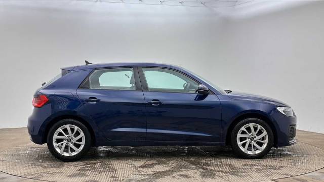 2023 Audi A1 Sportback 1.0 Sport 25 TFSI  95 PS 5-speed
