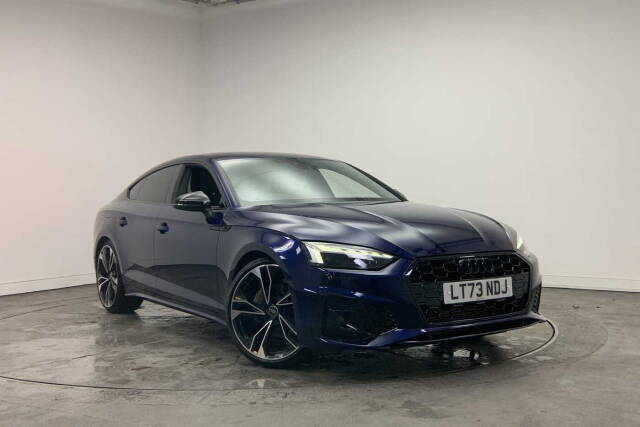 Audi A5 Sportback 2.0 Black Edition 40 TFSI  204 PS S tronic Hatchback Petrol Navarra Blue Metallic