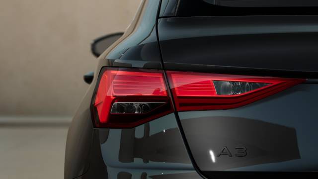 Audi A3 Sportback AUDI A3 Sportback Sport TFSI 116 PS 6-speed
