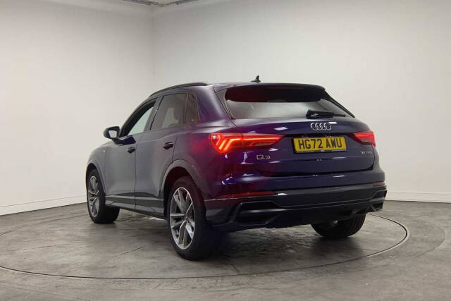 2022 Audi Q3 1.5 Black Edition 35 TFSI  150 PS S tronic