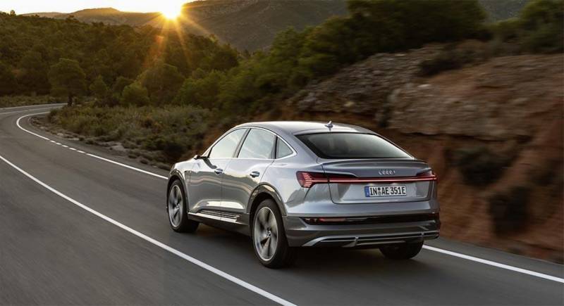 Audi e-tron Sportback features