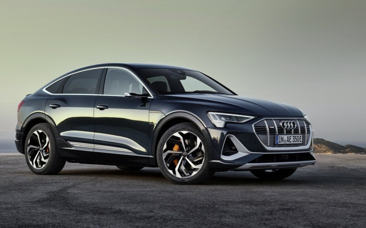 Audi e-tron Sportback. All style. All electric.