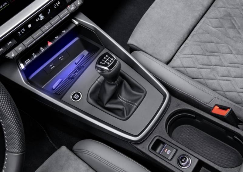 Audi A3 Sportback gearbox & engine