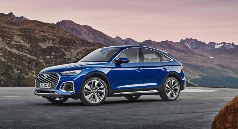 Audi Q5 Sportback blue