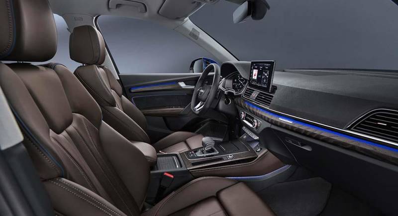 new Q5 Sportback fron seats