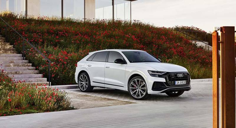 New Audi Q8 e quattro