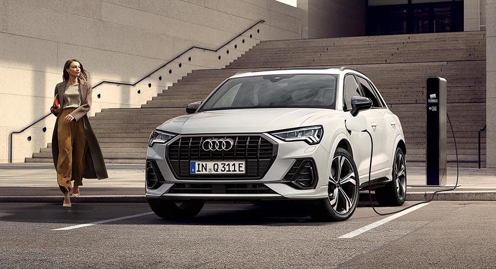 Meet the new Q3 SUV and Sportback TFSI e