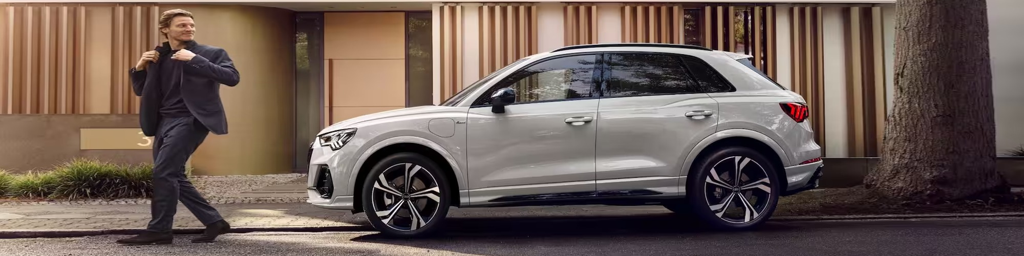 audi q3 Banner