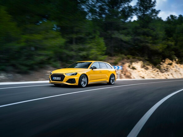 Introducing the limited run Audi RS 4 Avant edition 25 years