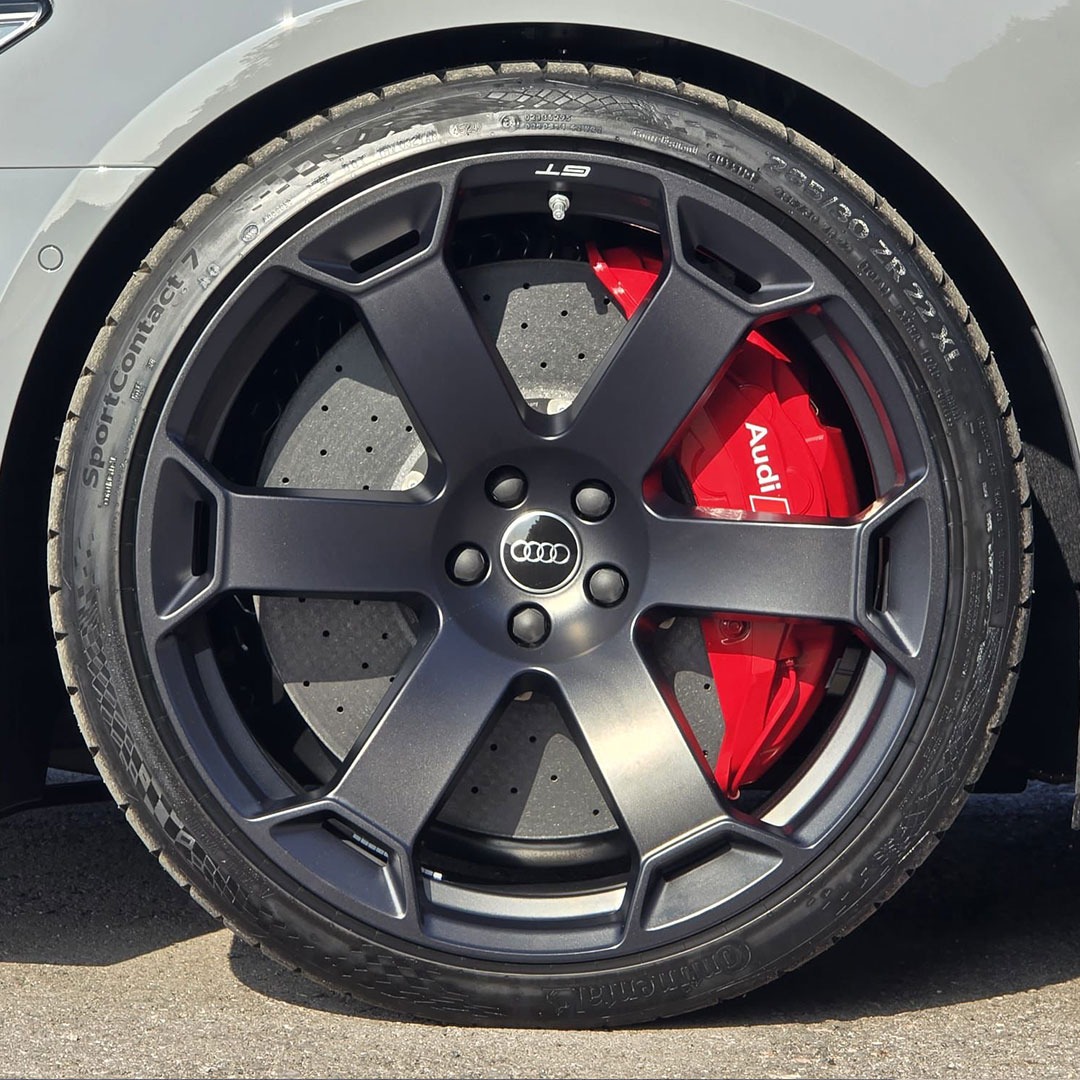 A Limited-Edition Audi RS 6 Avant GT Delivered by Yeovil Audi